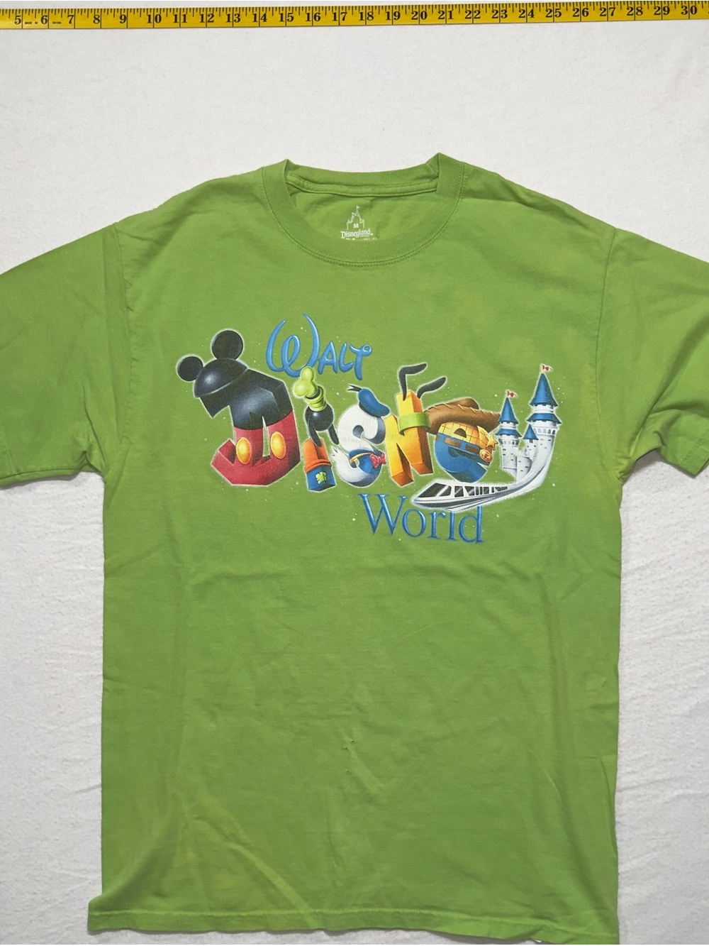 Vintage Walt Disney world Hanes Bright Green Walt Disney World Graphic Tee